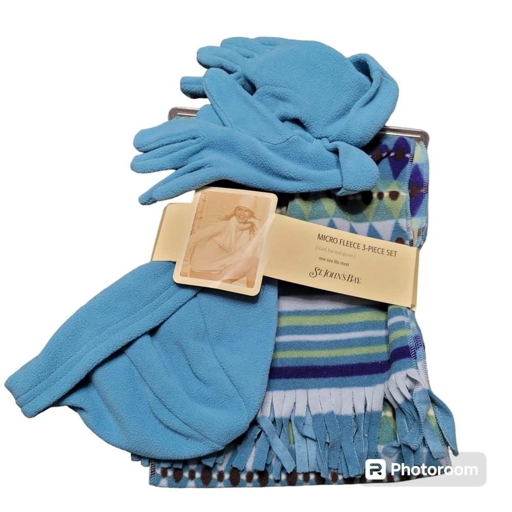 St. Johns Bay Blue Green Micro Fleece 3 Piece Hat Gloves Scarf Set O/S